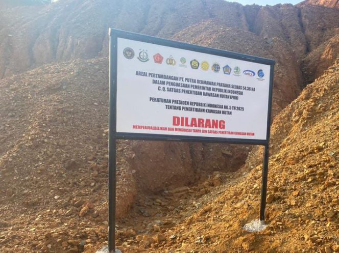 Plank yang dipasang di areal pertambangan PT PDP Kolaka Utara. Dok. Istimewa.