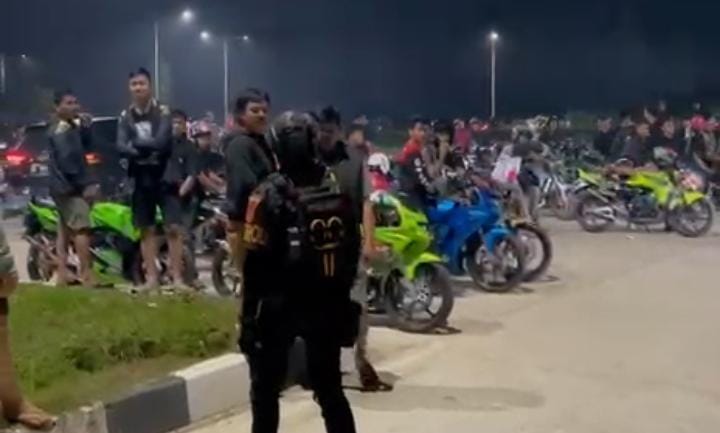Usai Bat-bat, Patroli Jaga Kota Kendari Bubarkan Remaja yang Balap Liar dan Lomba Lari 2