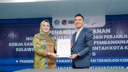 Penandatanganan kerja sama Bank Sultra dan Pemerintah Kota Kendari terkait digitalisasi keuangan daerah.